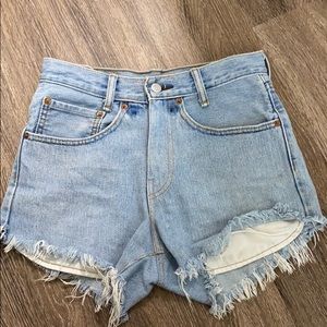 Levi’s High Rise cut off shorts